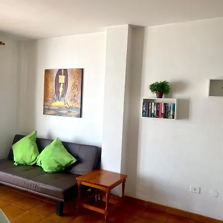 With Heated Pool Near Sandy - Costa Adeje Nyaraló *