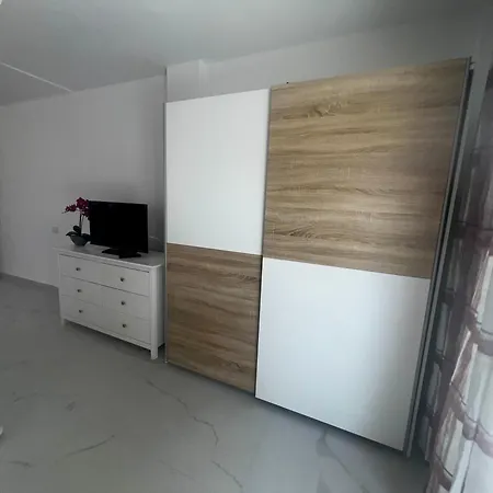 With Heated Pool Near Sandy - Costa Adeje Playa Feñabe